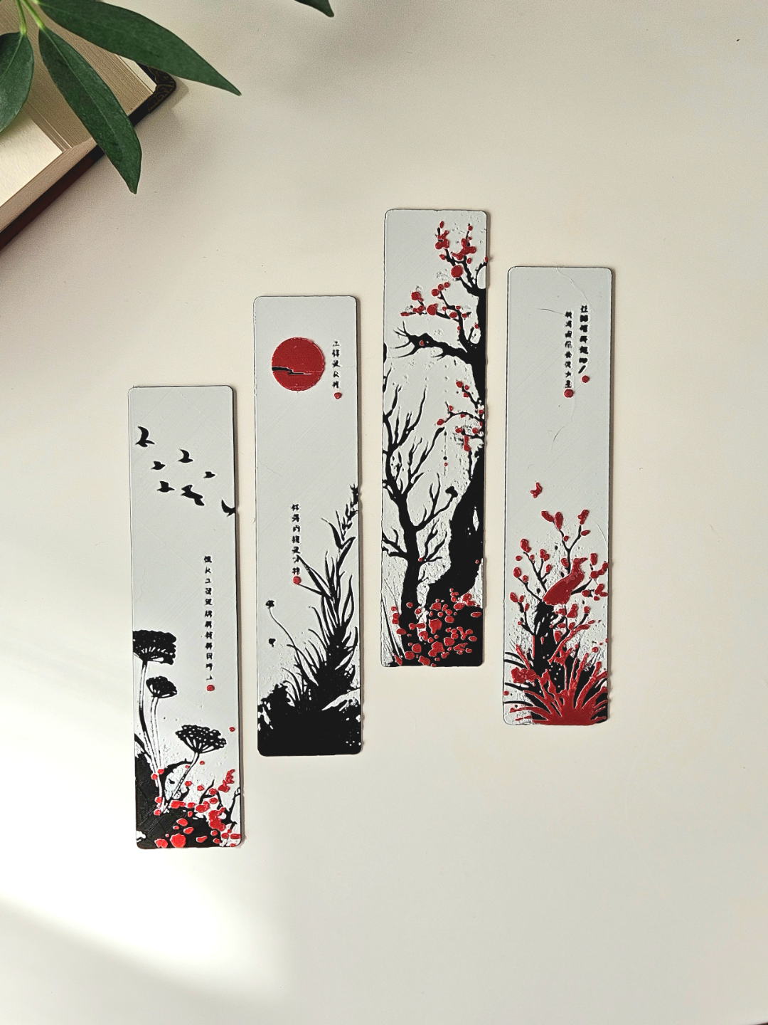Red Blossom Bookmark Set